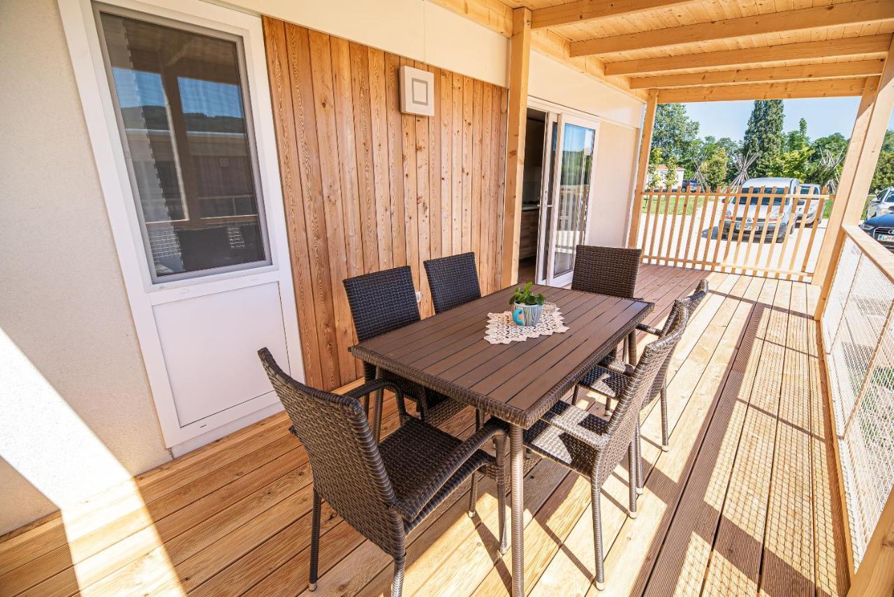 Mediteran Homes With Terme Catez Tickets Catez ob Savi Exterior foto